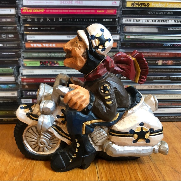 David Frykman ‘The Patrolman’ Wood Carving - Picture 3 of 12